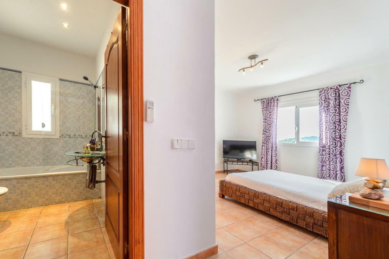 Villa Can Ameler Sant Carles de Peralta ภายนอก รูปภาพ
